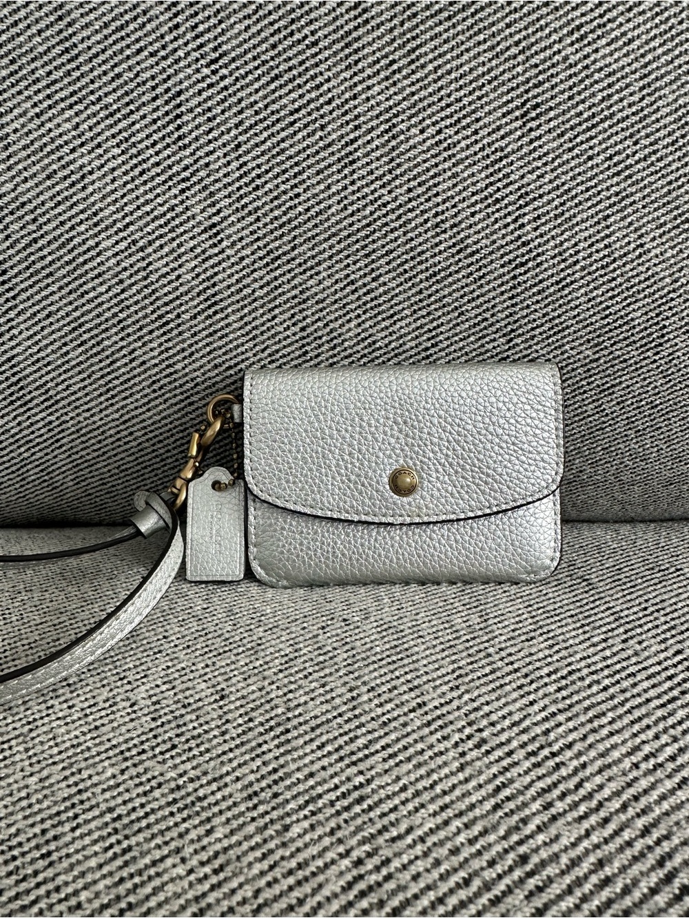 Coach Metallic Silver Pebbled Leather Card Case/Charm